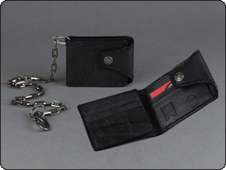 C-Red Brand Black Tumbled Leather Bifold Snap Wallet with Removeable Chain